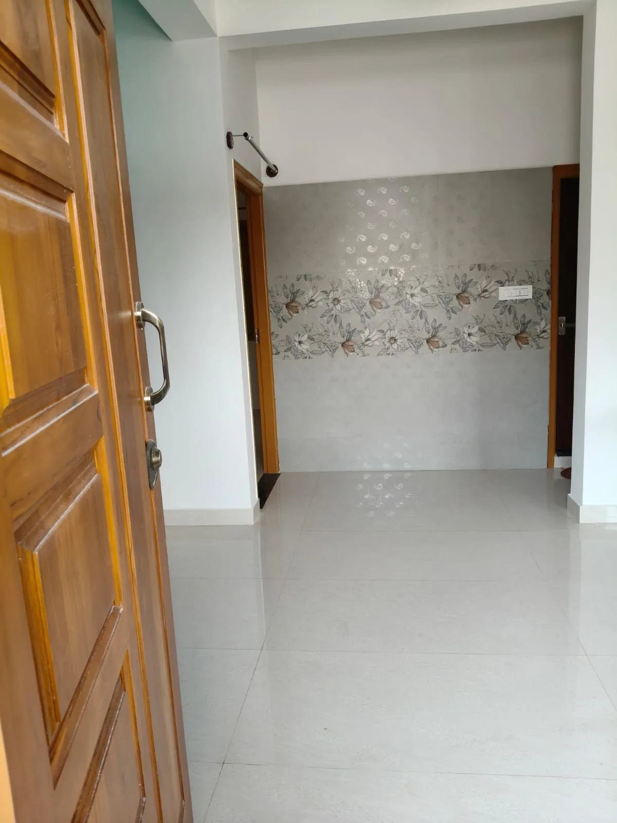 Hall / Living Room