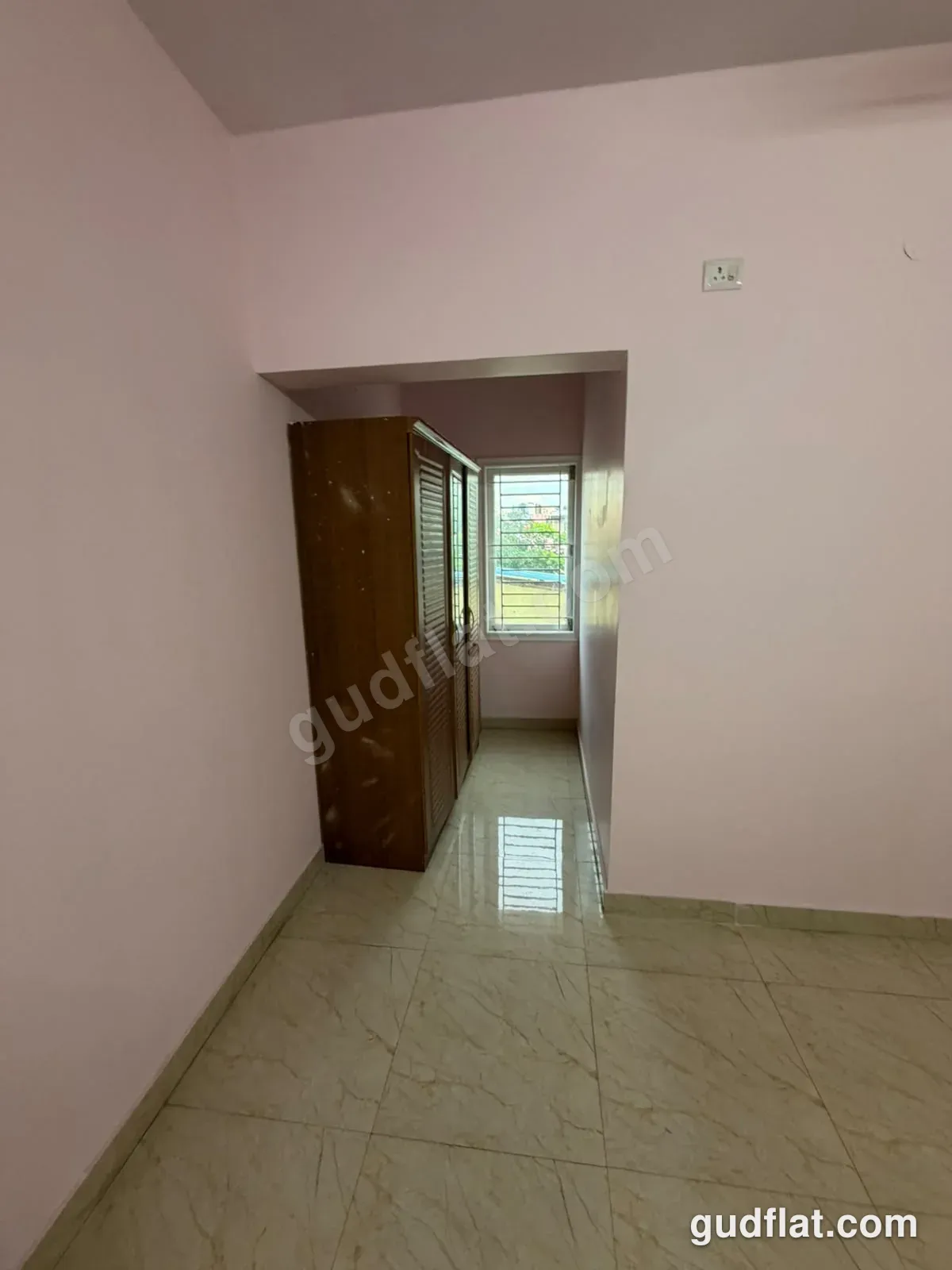 Wardrobe Hallway